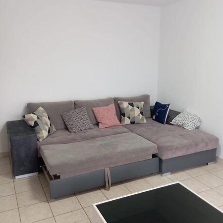 Résidence calme avec piscine Béziers Exterior foto